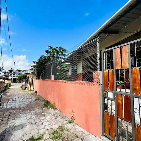Casa Independiente Puerto Ayora  Bagian luar foto