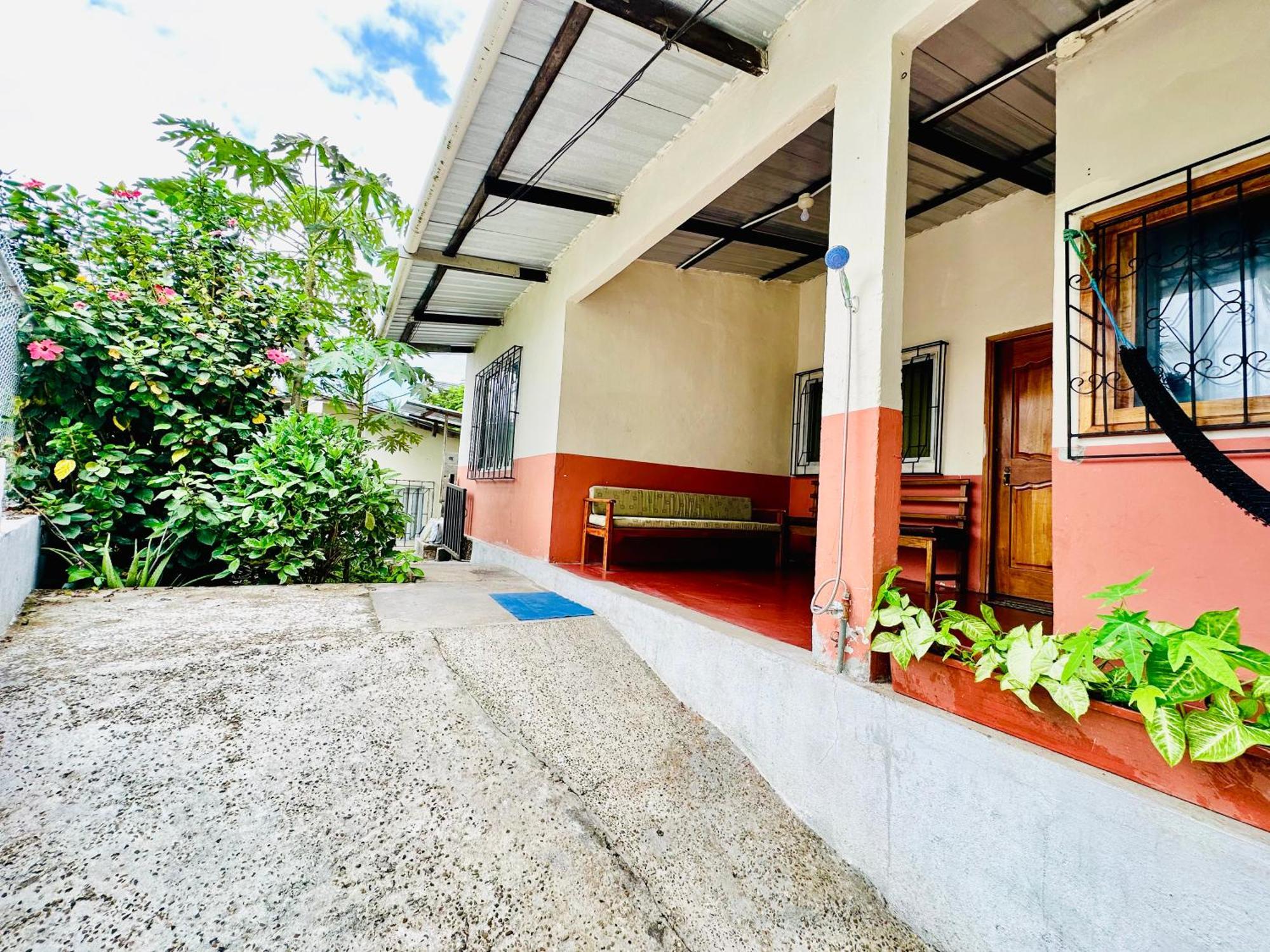 Casa Independiente Puerto Ayora  Bagian luar foto